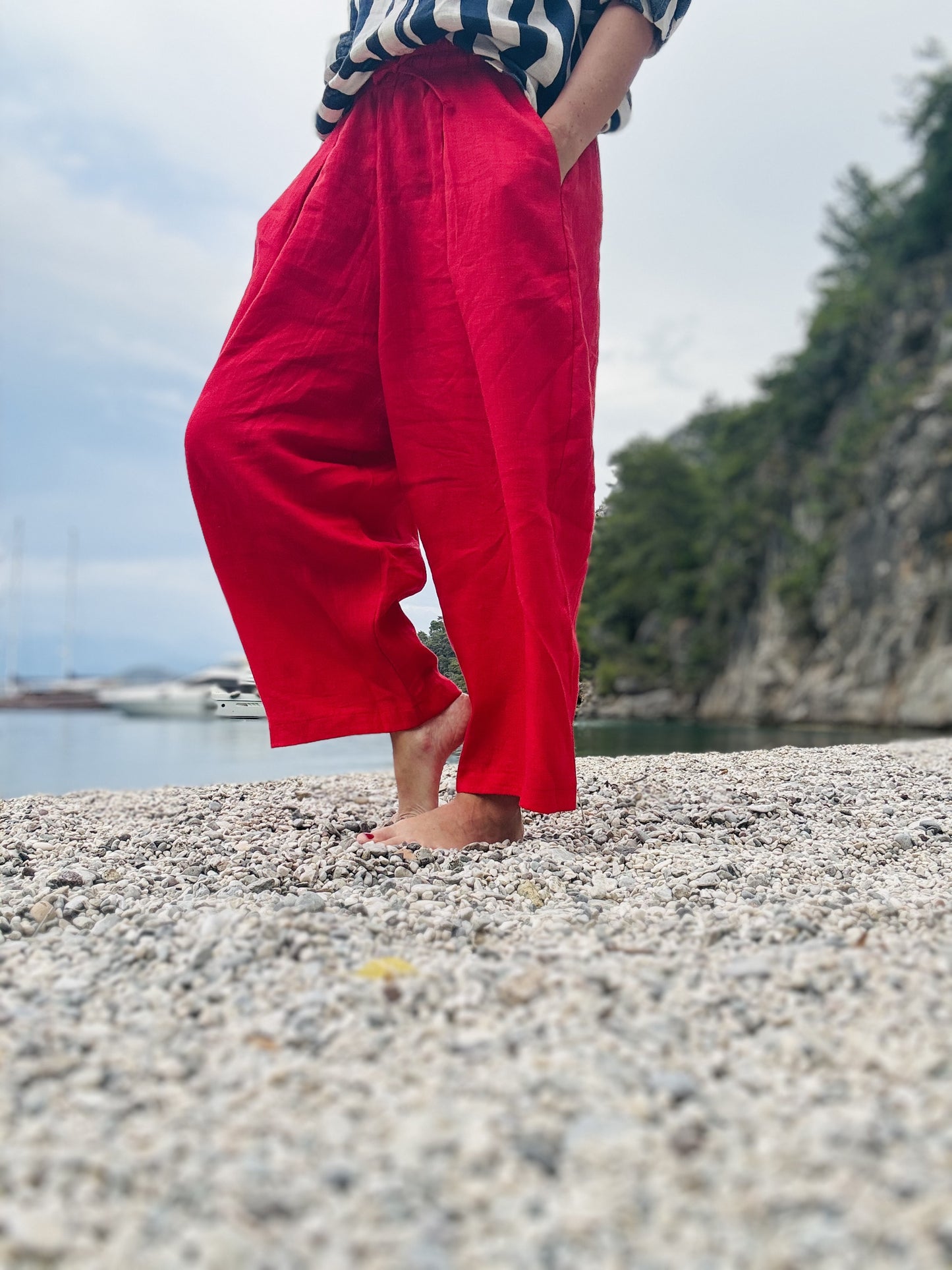 Linen Collection · Red