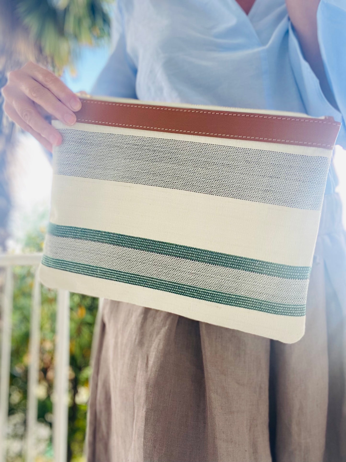 Beach Sand Clutch · Grape