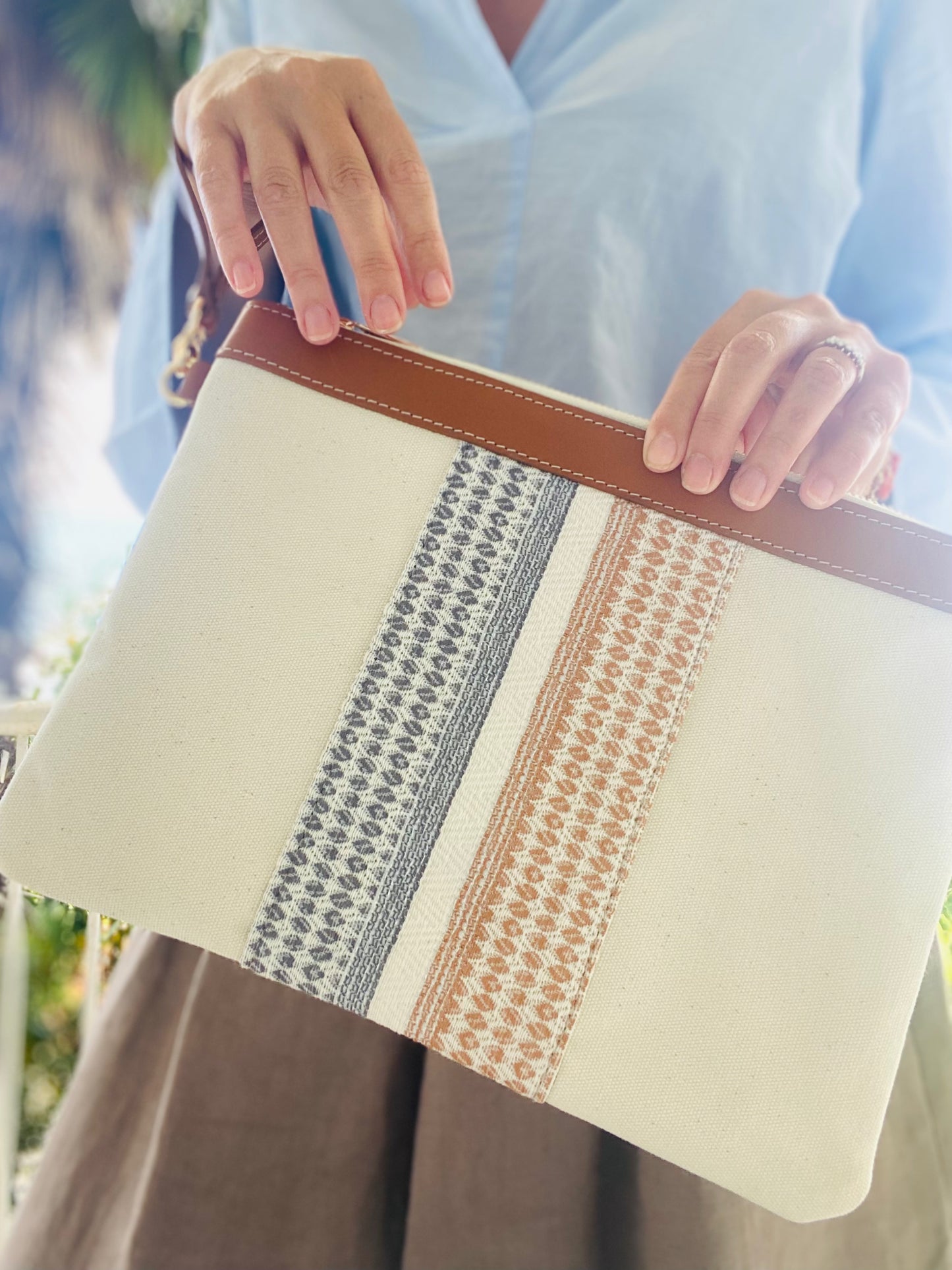 Beach Sand Clutch · Juju
