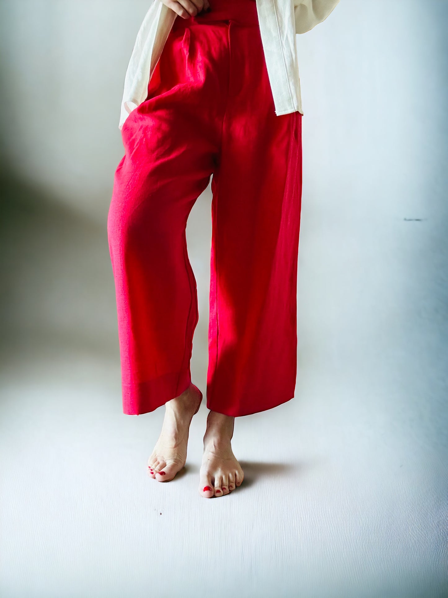 Linen Buttons Collections · Red